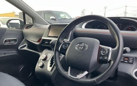 Toyota Sienta II, 2021 год, 1 420 001 рублей, 8 фотография