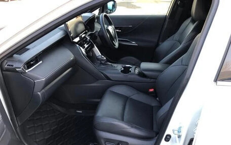 Toyota Harrier, 2021 год, 3 150 000 рублей, 21 фотография