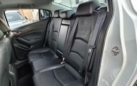 Mazda Axela, 2016 год, 1 178 000 рублей, 22 фотография