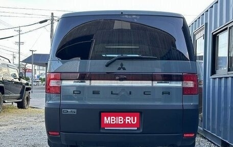 Mitsubishi Delica D:5 I, 2018 год, 2 318 000 рублей, 4 фотография
