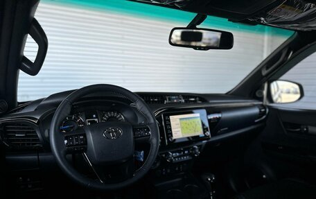 Toyota Hilux VIII, 2022 год, 8 800 000 рублей, 16 фотография