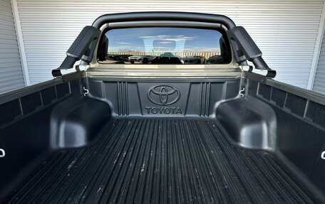 Toyota Hilux VIII, 2022 год, 8 800 000 рублей, 22 фотография
