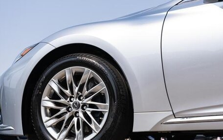 Lexus LS IV, 2020 год, 12 132 000 рублей, 6 фотография