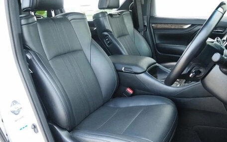 Toyota Alphard III, 2022 год, 3 650 000 рублей, 19 фотография