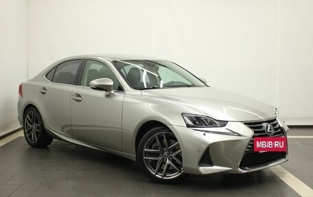 Lexus IS III, 2018 год, 3 090 000 рублей, 9 фотография