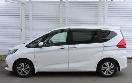 Honda Freed II, 2020 год, 1 826 696 рублей, 3 фотография