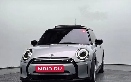 MINI Hatch, 2021 год, 1 950 600 рублей, 2 фотография