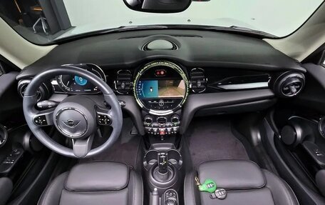 MINI Hatch, 2021 год, 1 950 600 рублей, 7 фотография
