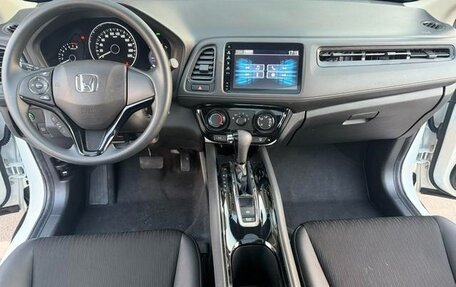 Honda Vezel, 2020 год, 1 700 300 рублей, 6 фотография