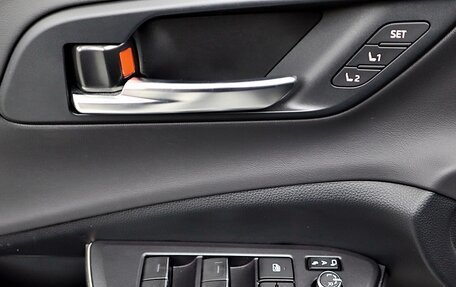 Toyota Crown, 2024 год, 4 833 123 рублей, 8 фотография
