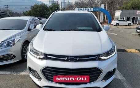 Chevrolet Trax, 2022 год, 1 250 000 рублей, 1 фотография