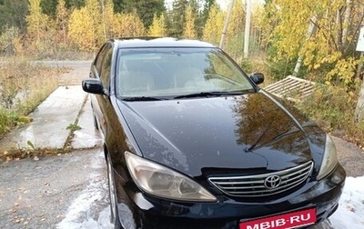 Toyota Camry V40, 2004 год, 765 000 рублей, 1 фотография