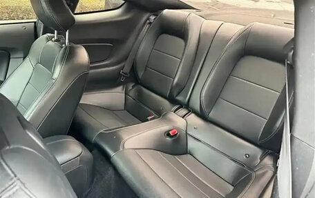 Ford Mustang VI рестайлинг, 2021 год, 2 810 000 рублей, 13 фотография