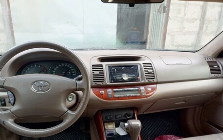 Toyota Camry V40, 2004 год, 765 000 рублей, 3 фотография