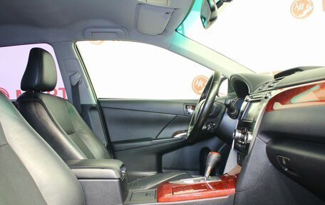 Toyota Camry, 2014 год, 1 625 000 рублей, 10 фотография