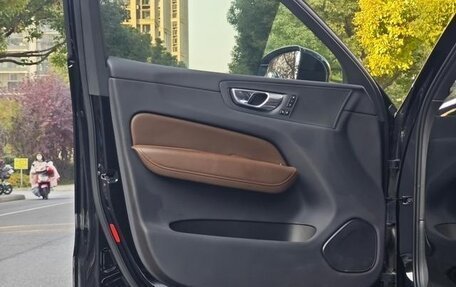 Volvo XC60 II, 2021 год, 2 810 000 рублей, 7 фотография