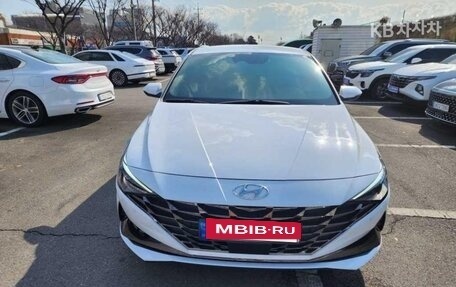 Hyundai Avante, 2021 год, 1 390 000 рублей, 2 фотография
