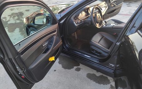 BMW 5 серия, 2014 год, 2 100 000 рублей, 2 фотография