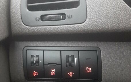 KIA Venga I, 2014 год, 1 200 000 рублей, 19 фотография