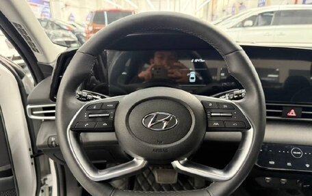 Hyundai Elantra, 2022 год, 1 499 999 рублей, 5 фотография