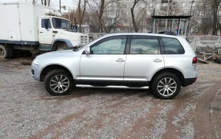 Volkswagen Touareg III, 2003 год, 1 350 000 рублей, 4 фотография