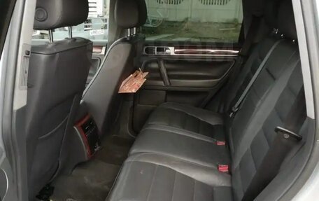 Volkswagen Touareg III, 2003 год, 1 350 000 рублей, 11 фотография