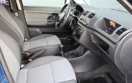 Skoda Fabia II, 2013 год, 600 000 рублей, 19 фотография