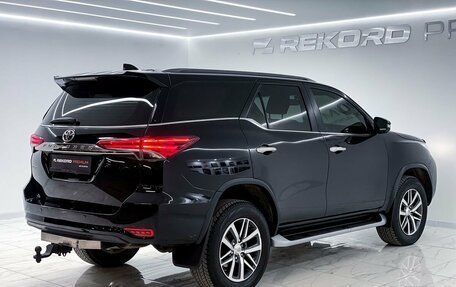 Toyota Fortuner II, 2017 год, 3 500 000 рублей, 11 фотография
