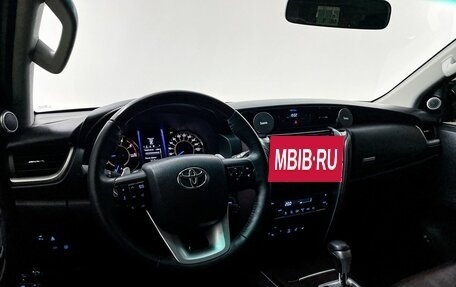 Toyota Fortuner II, 2017 год, 3 500 000 рублей, 29 фотография