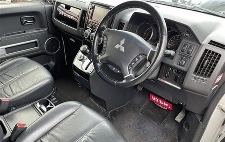 Mitsubishi Delica D:5 I, 2018 год, 2 350 000 рублей, 6 фотография