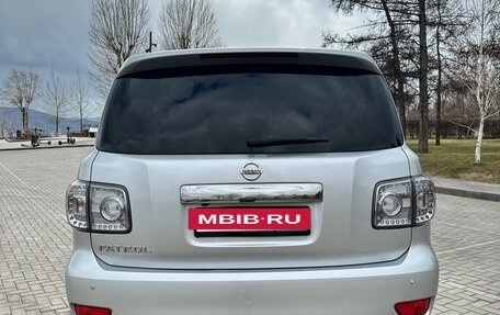 Nissan Patrol, 2011 год, 3 000 000 рублей, 6 фотография