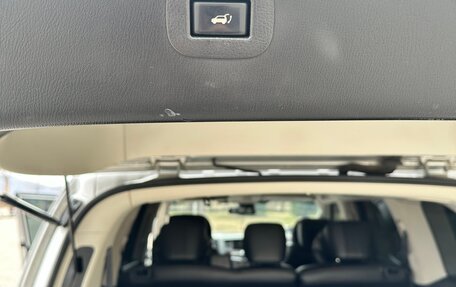Nissan Patrol, 2011 год, 3 000 000 рублей, 24 фотография