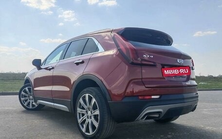 Cadillac XT4 I, 2018 год, 2 250 000 рублей, 10 фотография