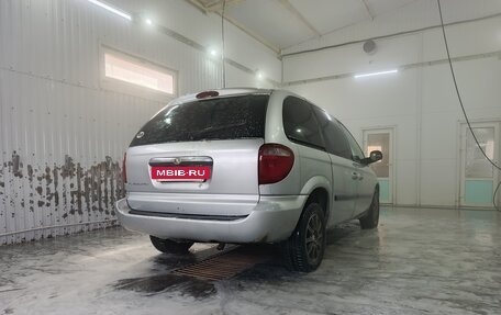 Chrysler Town & Country IV, 2005 год, 499 000 рублей, 4 фотография