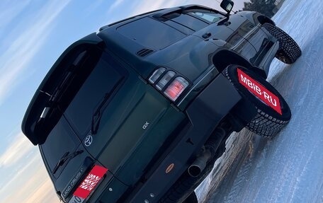 Toyota Land Cruiser 100 рестайлинг 2, 2000 год, 2 900 000 рублей, 7 фотография