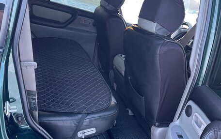 Toyota Land Cruiser 100 рестайлинг 2, 2000 год, 2 900 000 рублей, 18 фотография