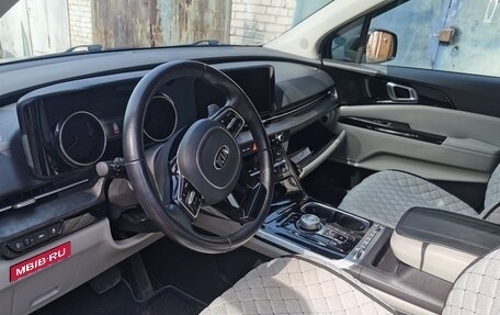 KIA Carnival, 2020 год, 4 000 000 рублей, 1 фотография