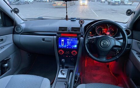 Mazda Axela, 2004 год, 560 000 рублей, 10 фотография