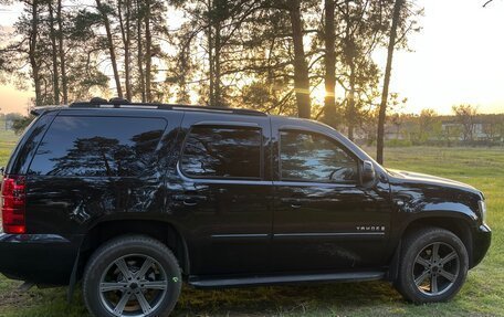 Chevrolet Tahoe III, 2008 год, 1 800 000 рублей, 3 фотография