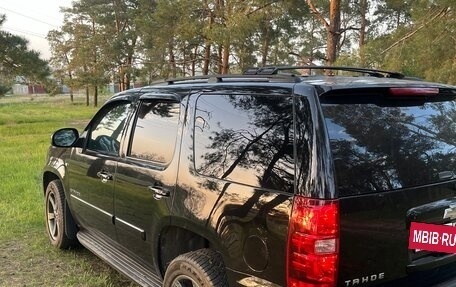Chevrolet Tahoe III, 2008 год, 1 800 000 рублей, 2 фотография