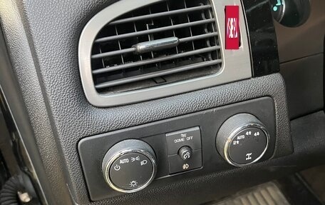 Chevrolet Tahoe III, 2008 год, 1 800 000 рублей, 10 фотография