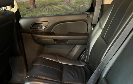 Chevrolet Tahoe III, 2008 год, 1 800 000 рублей, 12 фотография