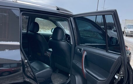 Toyota Highlander III, 2011 год, 2 080 000 рублей, 6 фотография
