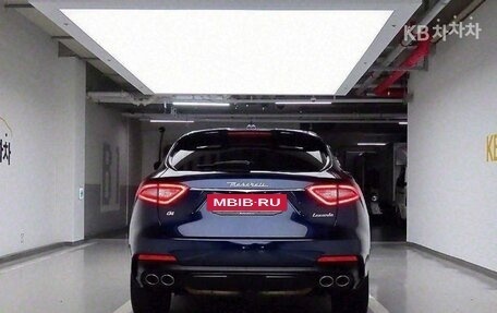 Maserati Levante I, 2021 год, 4 400 000 рублей, 3 фотография