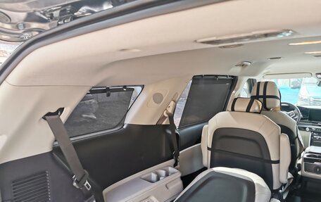 KIA Carnival, 2020 год, 4 000 000 рублей, 3 фотография