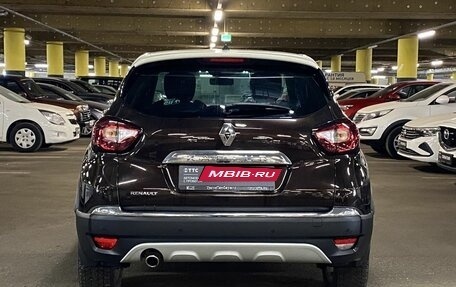 Renault Kaptur I рестайлинг, 2017 год, 979 000 рублей, 7 фотография