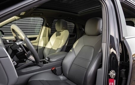 Porsche Cayenne III, 2022 год, 8 896 000 рублей, 7 фотография