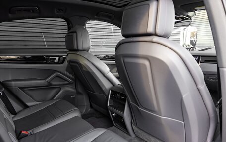 Porsche Cayenne III, 2022 год, 8 896 000 рублей, 18 фотография