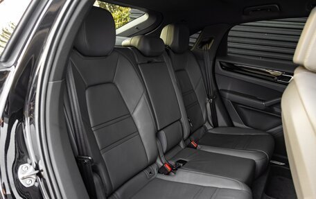 Porsche Cayenne III, 2022 год, 8 896 000 рублей, 19 фотография