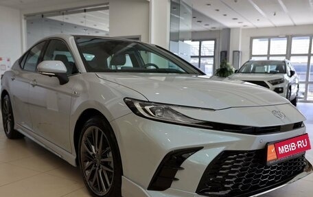 Toyota Camry, 2025 год, 5 200 000 рублей, 3 фотография